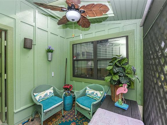 3rd image of 5029 Barrington Cir
