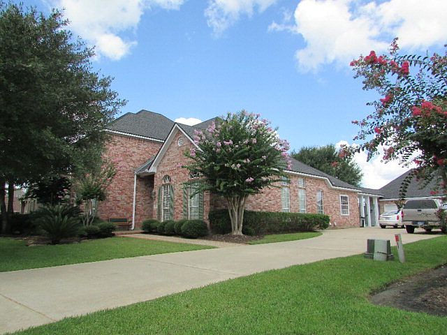 1st image of 6250 Park West Dr