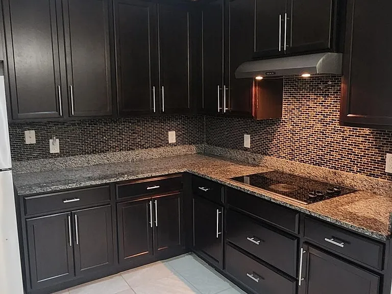 1817 Elkins Point Dr — Photo 11