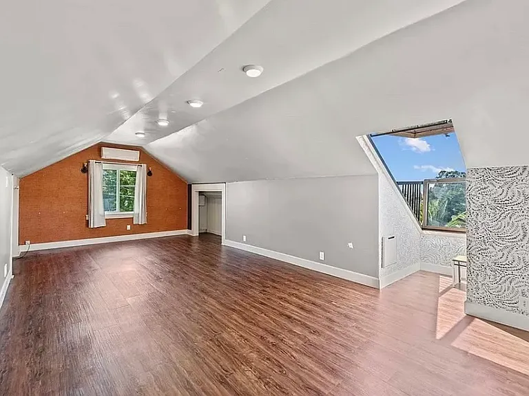 411 El Dorado St — Photo 10