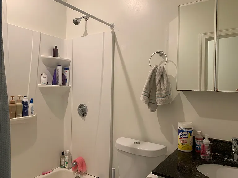 121 Webster Ave #3 — Photo 11