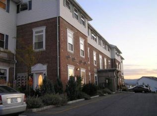 117 Sandpiper Ln #135, New Windsor, NY 12553