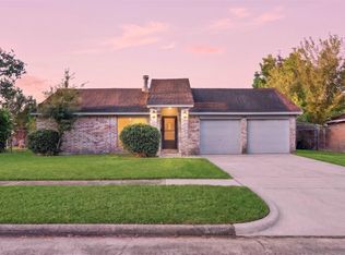 8410 Garden Parks Dr, Houston, TX 77075