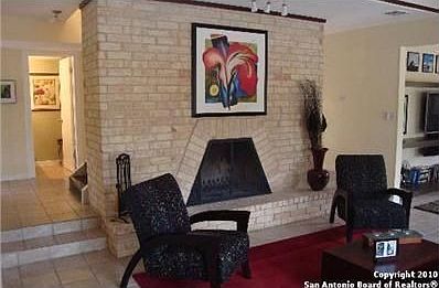 5th image of 107 Chimney Rock Ln