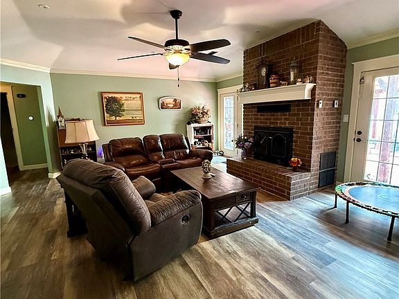 3rd image of 12493 Little Elm Rd