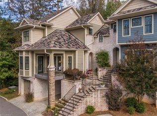 165 Park Pointe Cir, Winston Salem, NC 27104