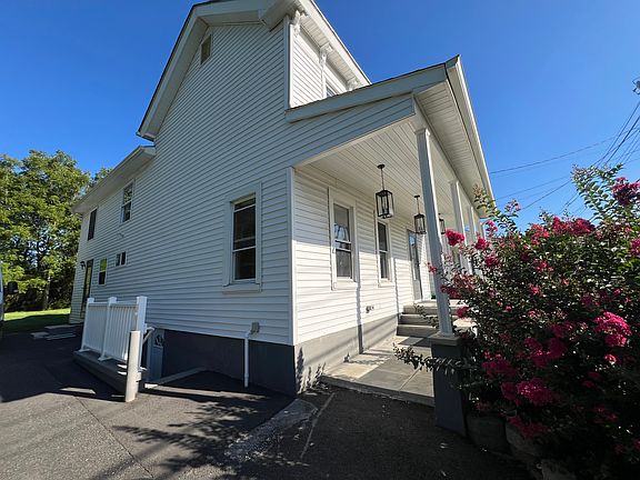 3rd image of 40 S Main St #0