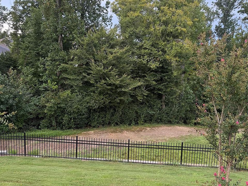 2nd image of 2161 Cherrybark Ct