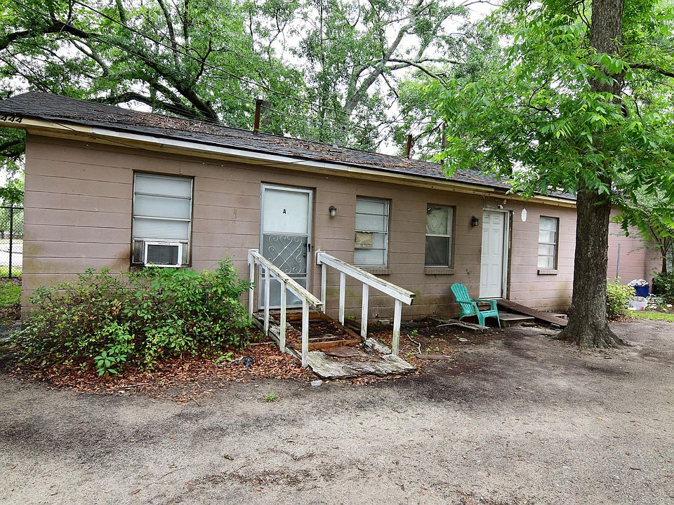 1st image of 3444 Navajo St