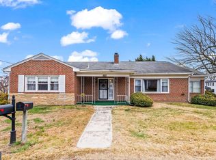 8401 F St, Chesapeake Beach, MD 20732