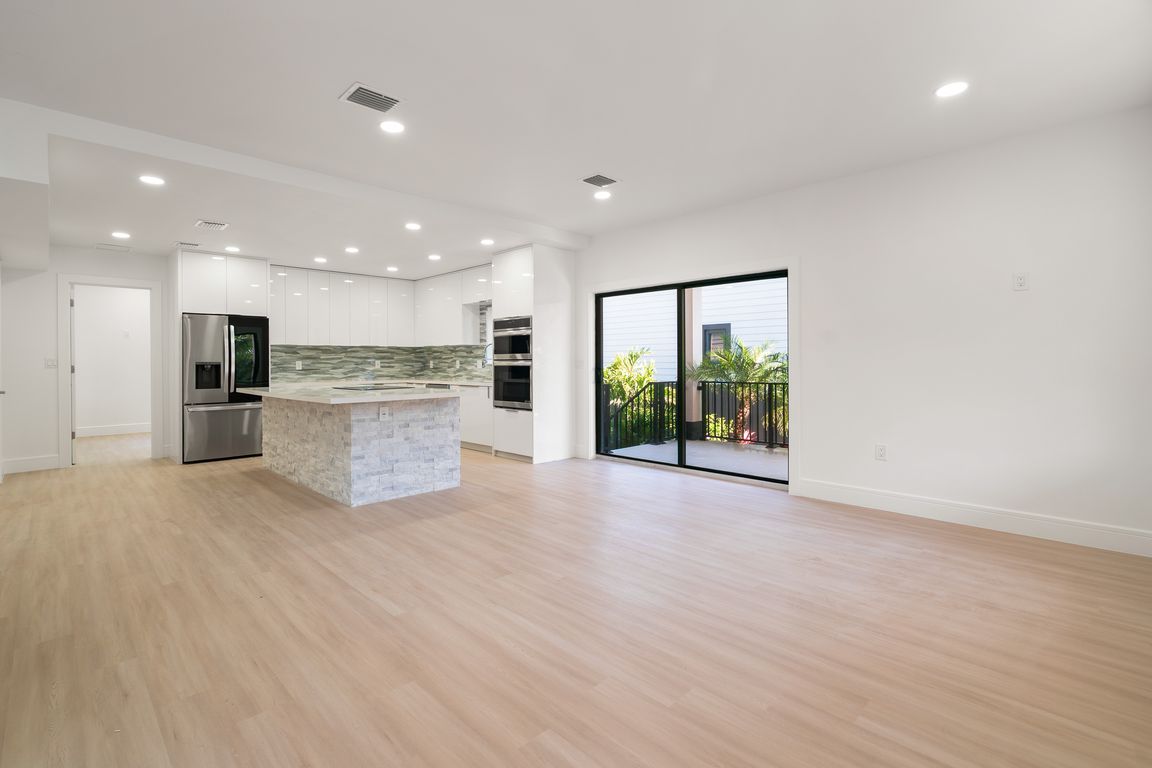 next background image