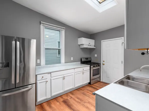 4218 Humphrey St, Saint Louis, MO 63116