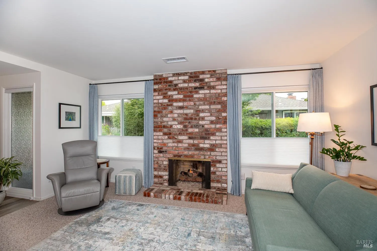 14 Woodgreen Street - Photo 8