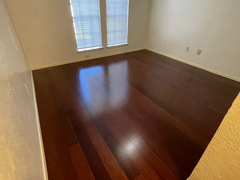 7410 Amherst Dr — Photo 6
