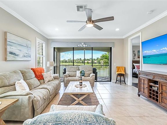 3rd image of 11305 Monte Carlo Blvd Unit 201