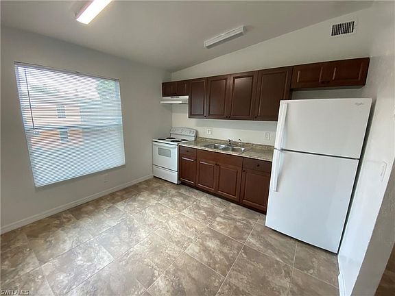 4th image of 1161 Poinciana Ct #3