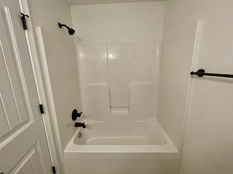 111 Old Tavern Cir #1 — Photo 25