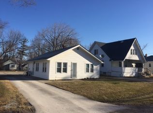 1026 Collins Ave, Mount Morris, MI 48458