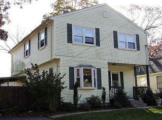 106 Pinegrove Ave, Warwick, RI 02889
