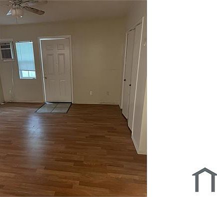 2nd image of 16515 Victory Blvd #7