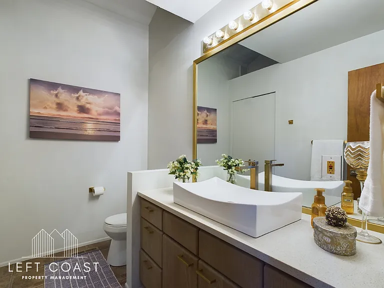 132 Salishan Dr — Photo 45