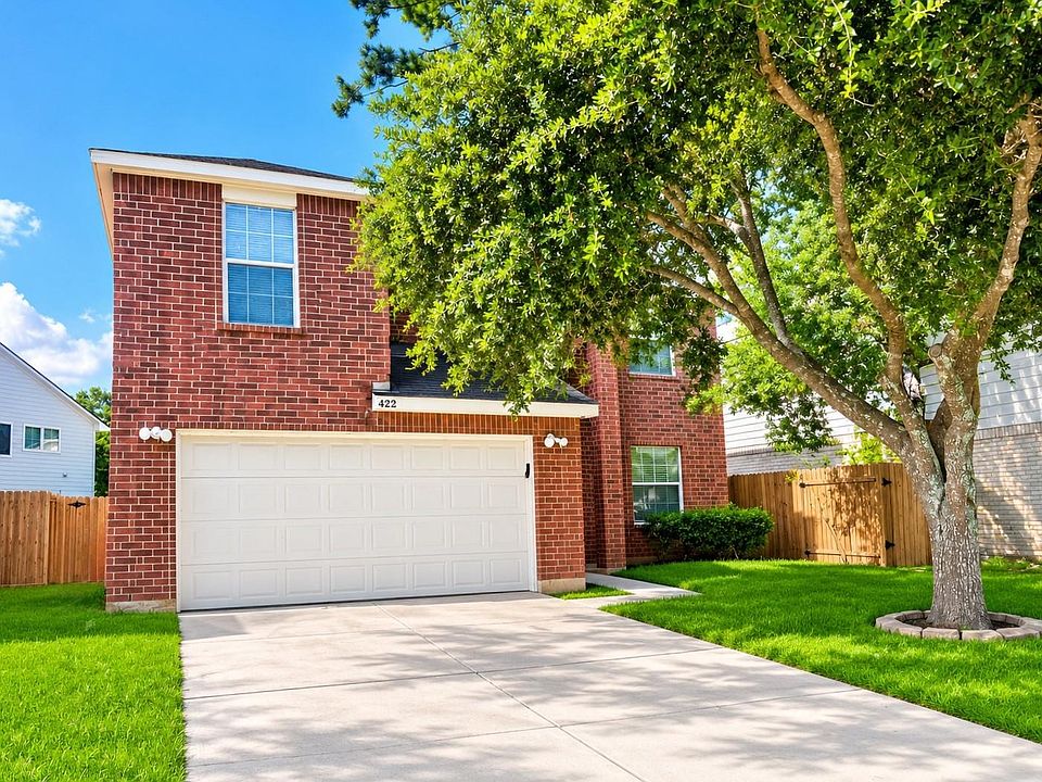 1st image of 422 Mystic Glen Loop