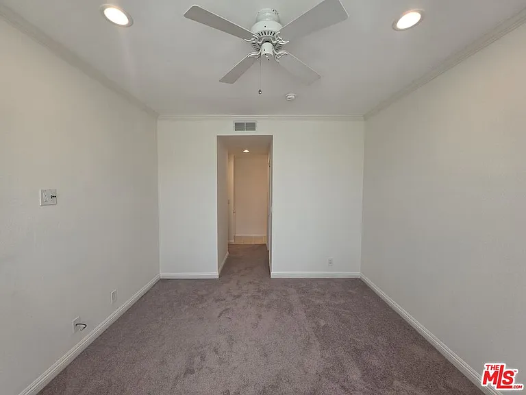 8505 Gulana Ave #4217 — Photo 30