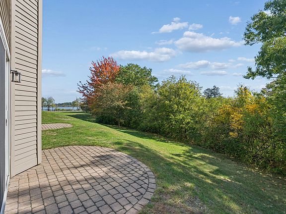 4th image of 32 Back Cove Estates #32