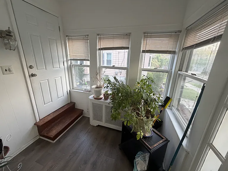 22 W Linden Ave #B — Photo 6