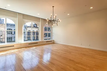 Rented by BARNES New York