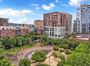 922 NW 11th Ave APT 807, Portland, OR 97209