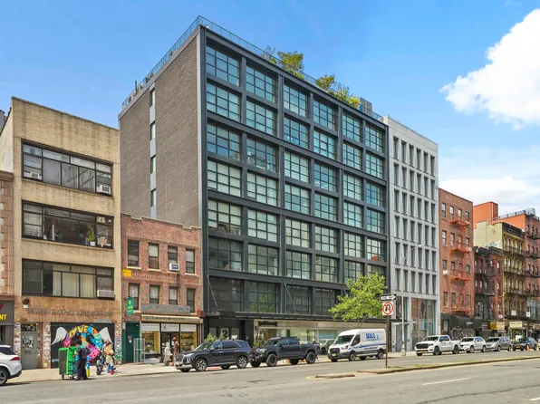 250 Bowery 3B image 22 of 22