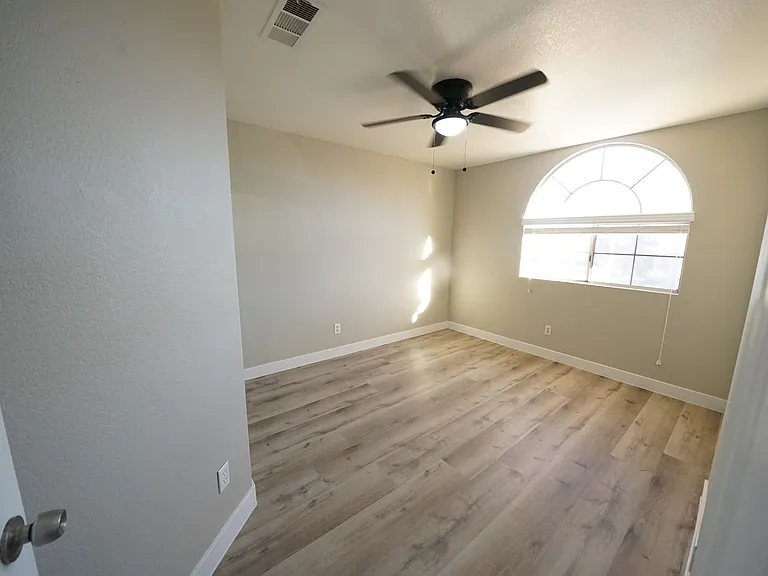 8036 Sierra Largo Dr #138-21-006 — Photo 37
