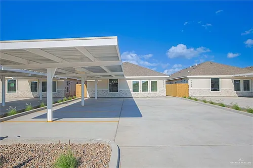 5312 Vision St Photo 1