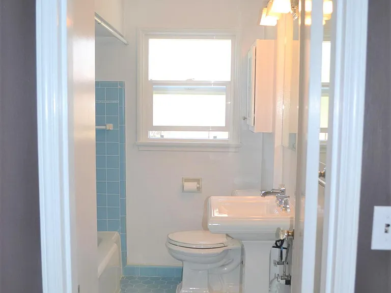 Main floor bathroom