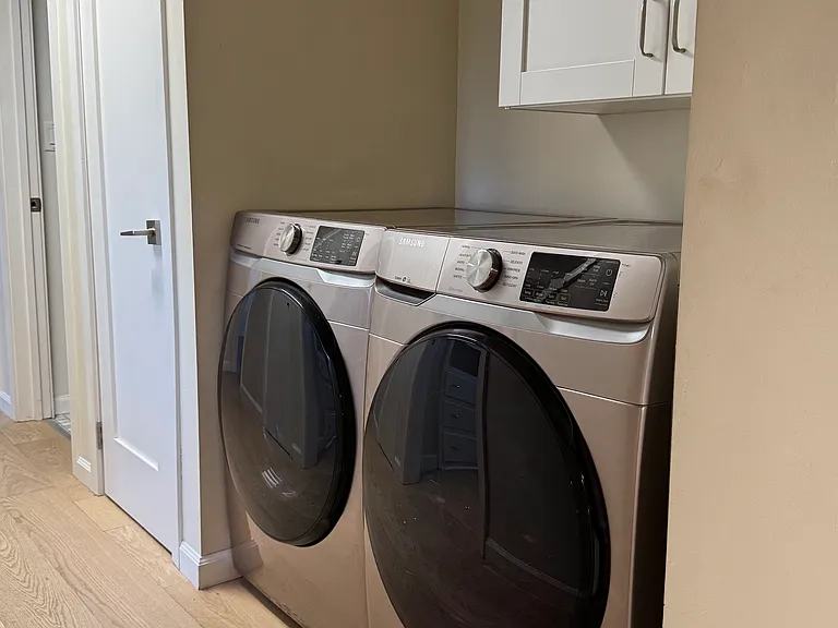222-3 E Roger Rd #1 — Photo 14
