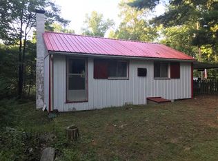 S Hamilton Ln, Bloomfield, IN 47424