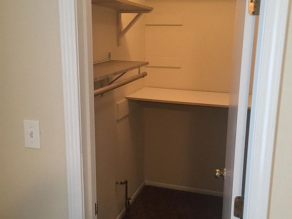 2nd image of 2514 Latrobe Ave