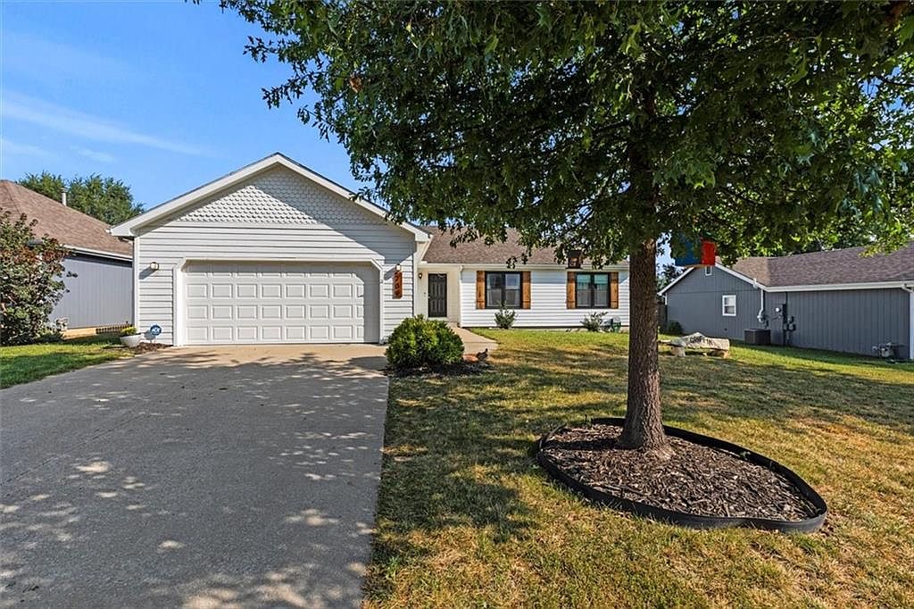 709 N Michigan Cir, Lawrence, KS 66044 Zillow