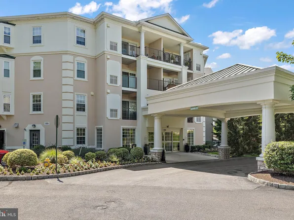 244 Baltimore Park #220, Glen Mills, PA 19342