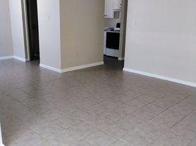 1714 Cedar Lake Dr, Baton Rouge, LA