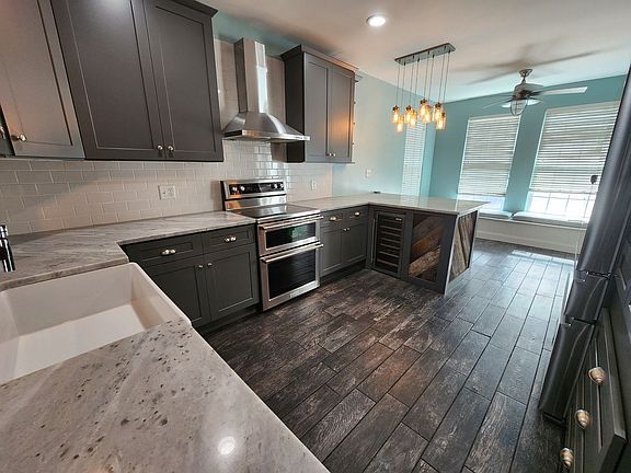 4th image of 209 Cedar St #1