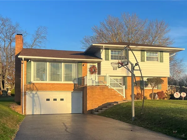 2422 Anne Dr, New Castle, PA 16105