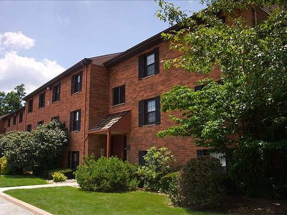 4th image of 7500-7534 Penn Bridge Ct #7522
