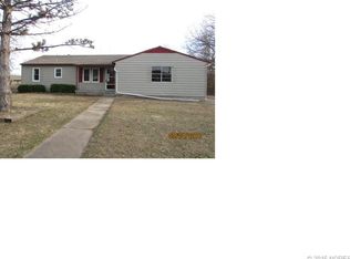 176 Greenbrier Cir, Mannford, OK 74044