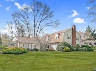 4 Fieldstone Dr, Morristown, NJ 07960