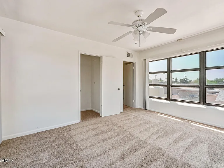 3949 E Earll Dr #14 — Photo 25