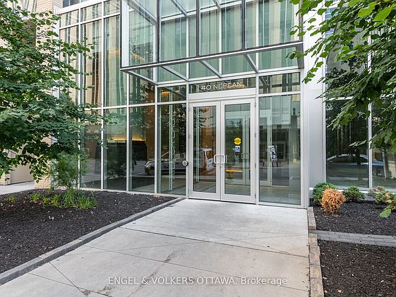 3rd image of 40 Nepean St #1103