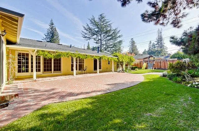 48 N Gordon Way — Photo 1
