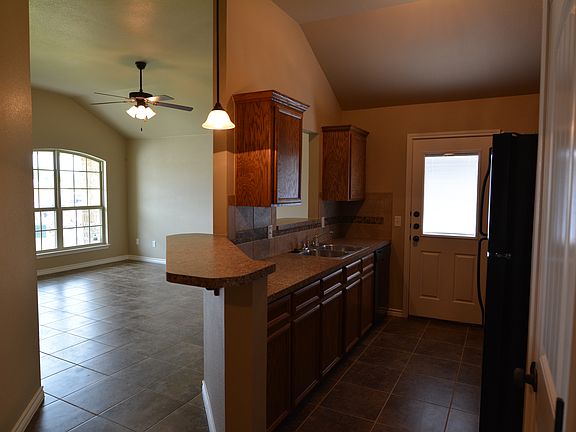 2nd image of 511 Paseo Del Plata #B